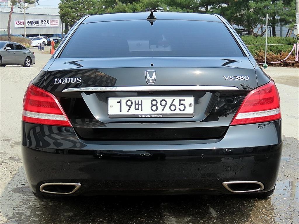 Hyundai Equus VS380 Exclusive 5