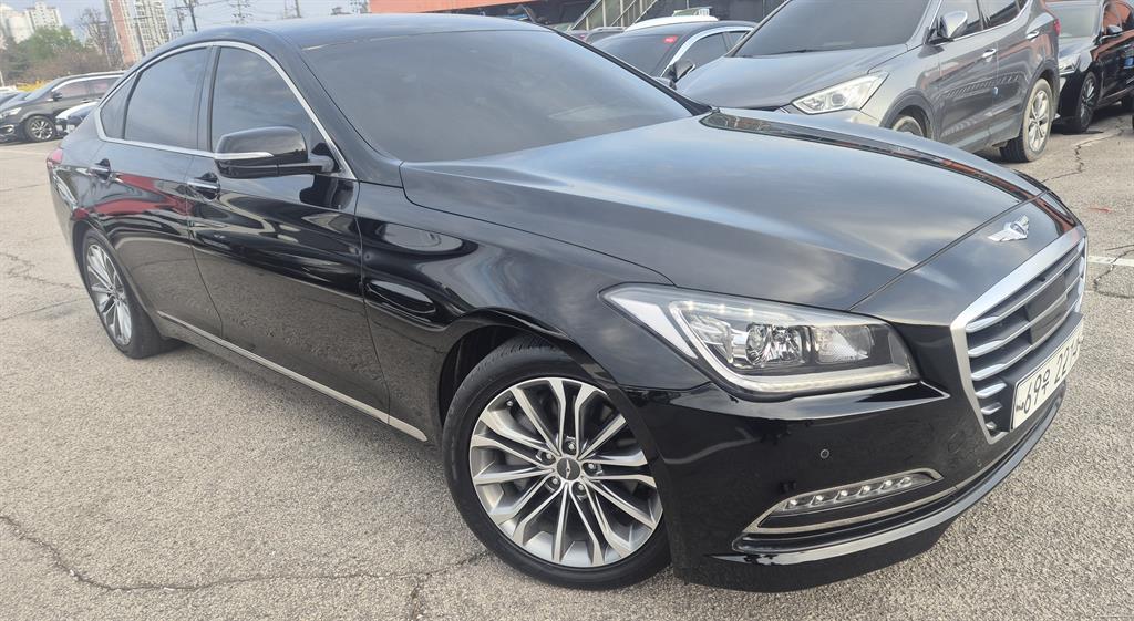 Hyundai Genesis G330 Modern AWD 4