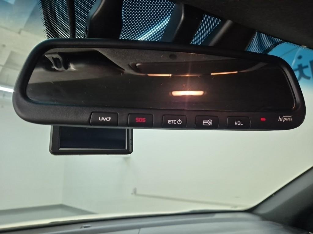 Kia K3 1.6 Gasoline Turbo GT 5 Duo Signature 8