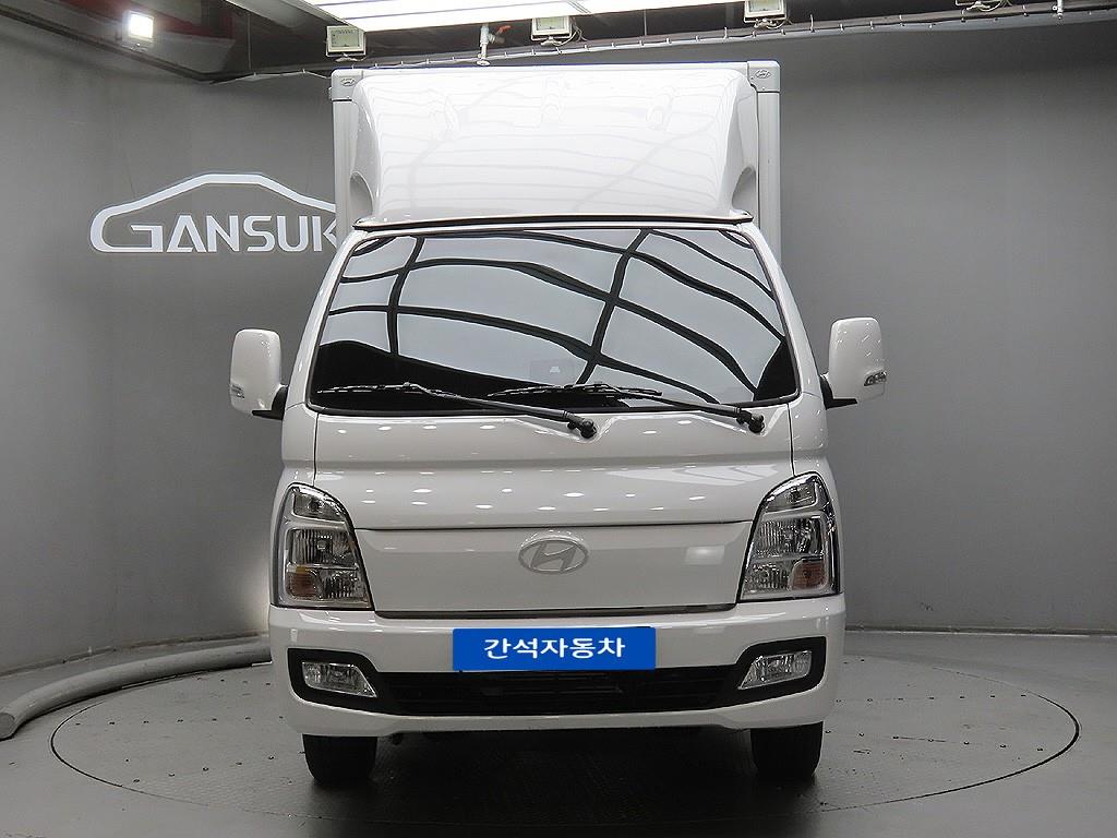 Hyundai Porter Super Cab/ Long Wheelbase Modern Plus