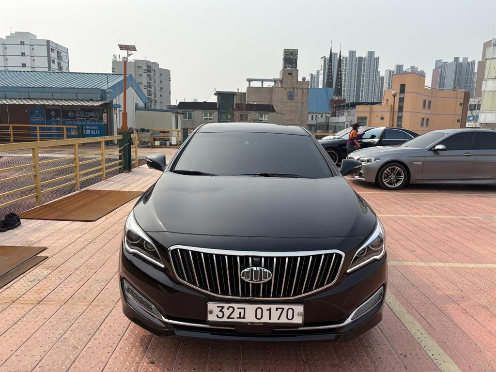 Hyundai Aslan G300 Exclusive 4