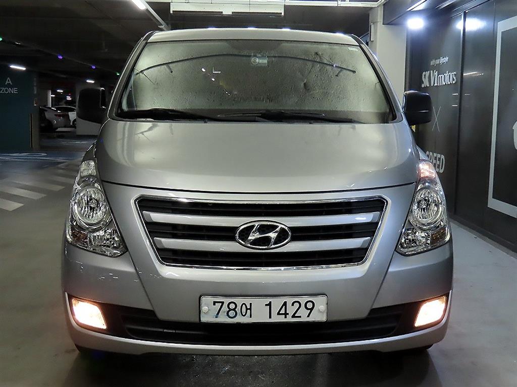 Hyundai Starex Wagon Modern 3