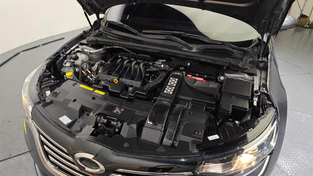 Renault SM6 Gasoline 2.0 GDe LE 7