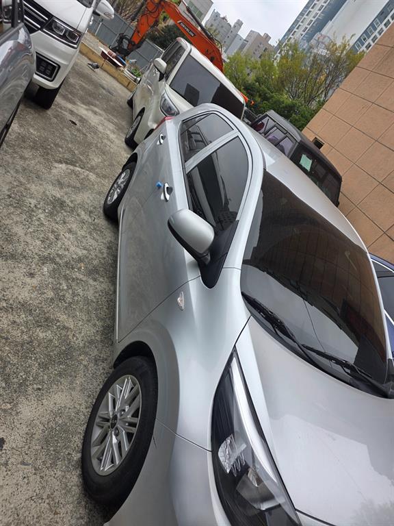 Kia Morning Prestige 4