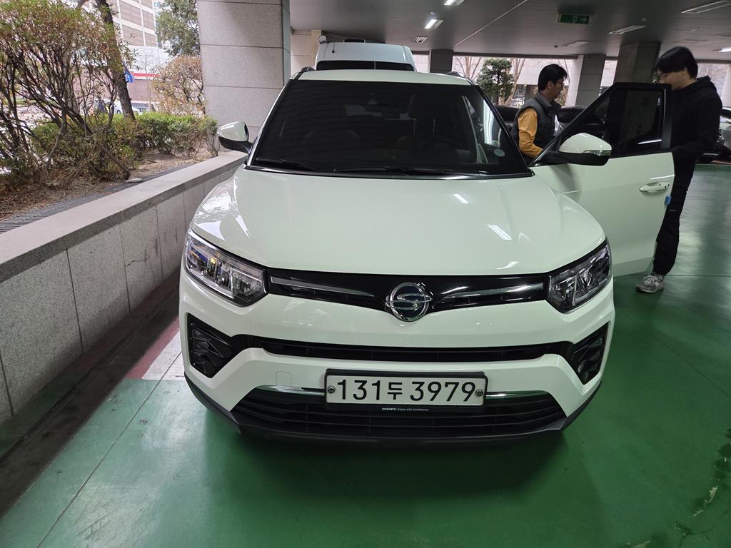 KG Mobility (Ssangyong) Tivoli 2WD Gasoline 1.5 V5 2