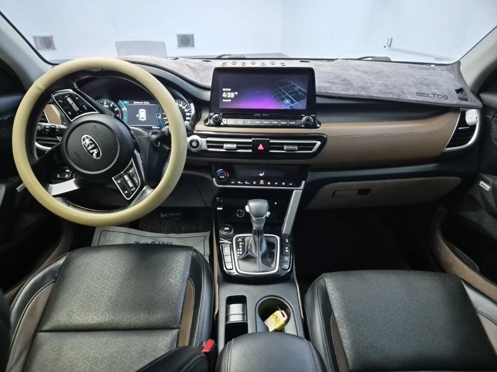 Kia Seltos Gasoline 1.6 Turbo 4WD Noblesse 6