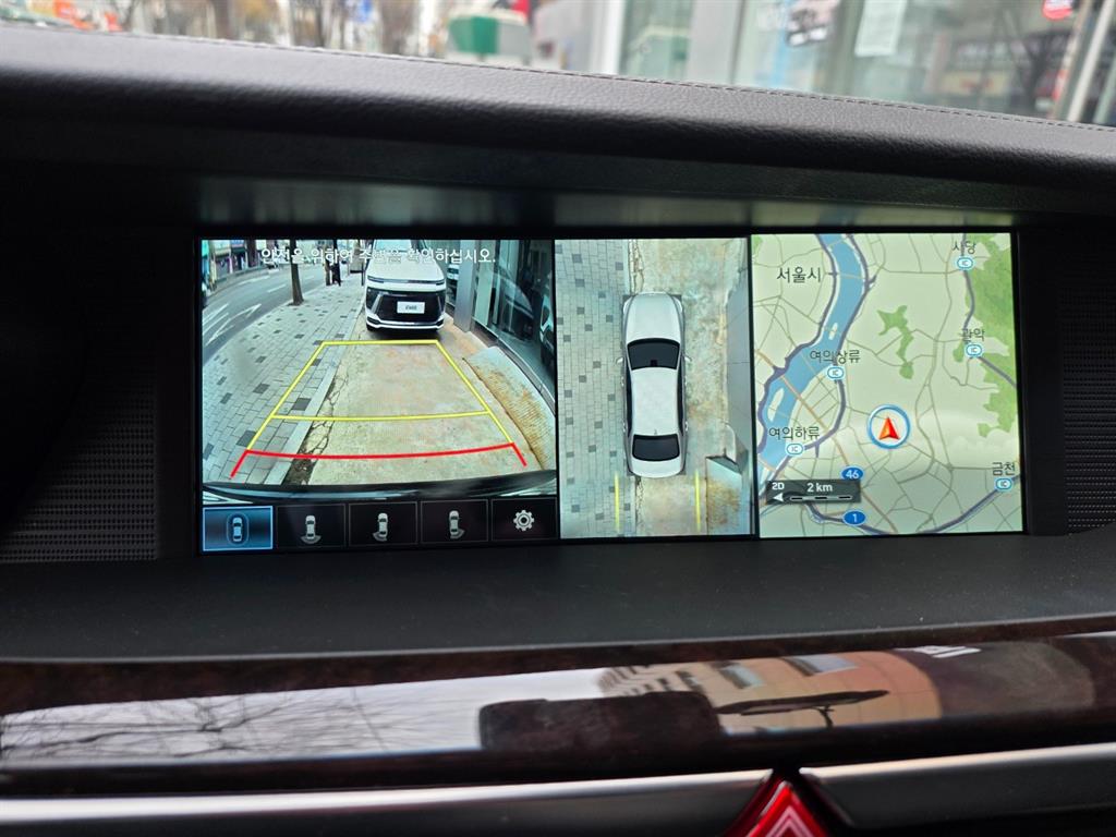 Genesis EQ900 3.8 GDI AWD Premium Luxury 7