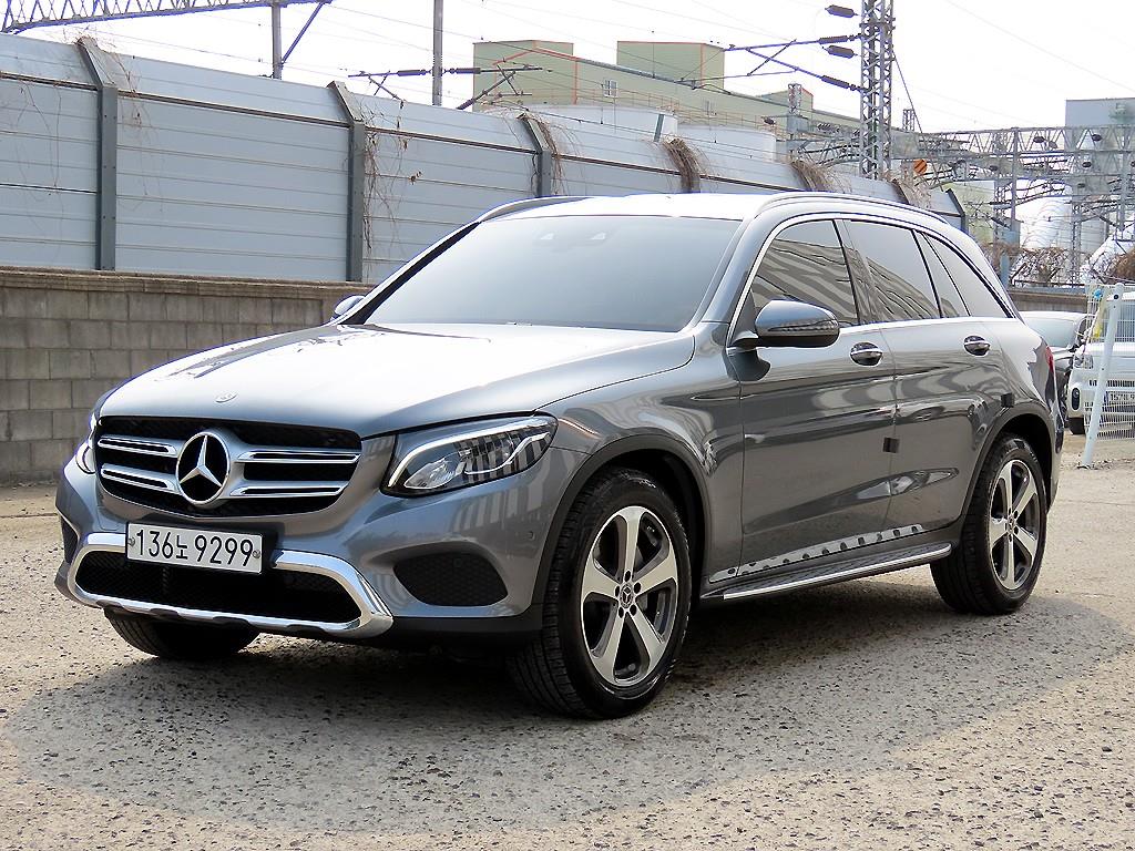 벤츠 GLC 클래스 GLC 300 4MATIC 사진 2/20