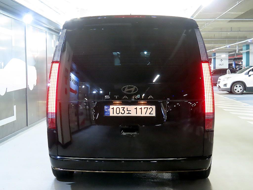 Hyundai Staria HEV 1.6 Lounge Inspiration 6
