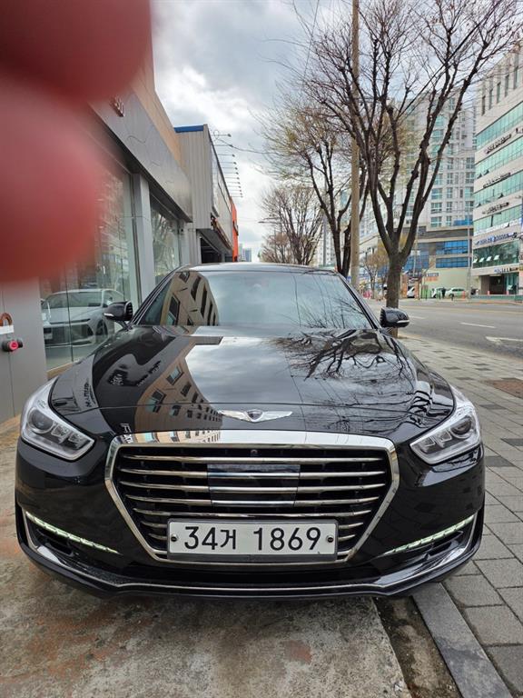Genesis EQ900 3.8 GDI AWD Premium Luxury