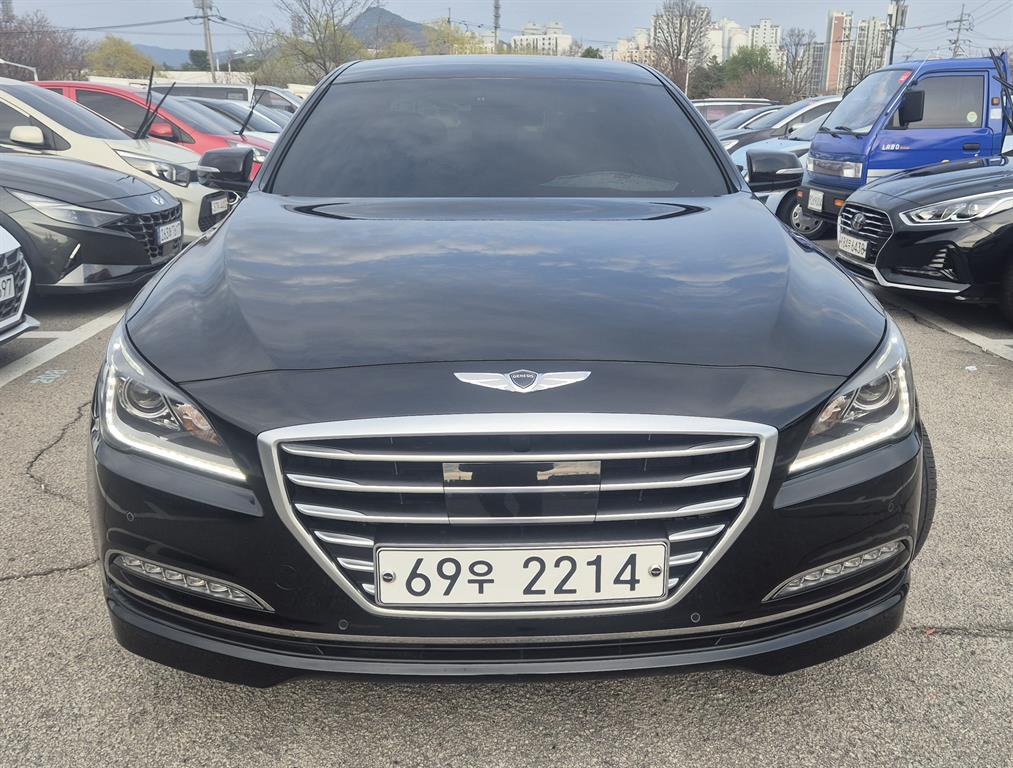 Hyundai Genesis G330 Modern AWD 3
