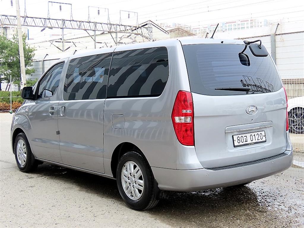 Hyundai Starex Modern 4