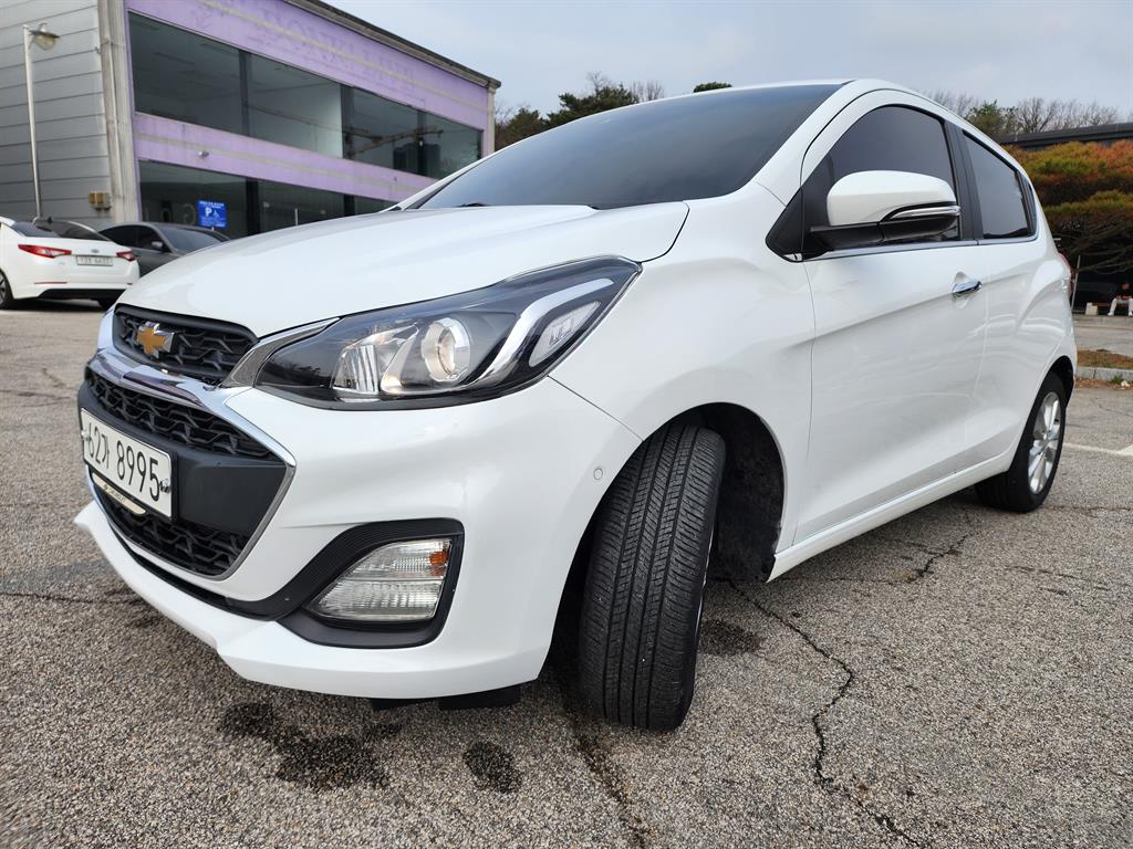 Chevrolet Spark Premier 3