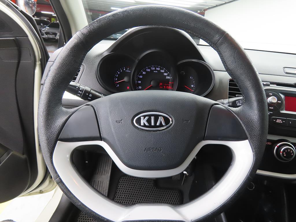 Kia Morning Deluxe Special 9