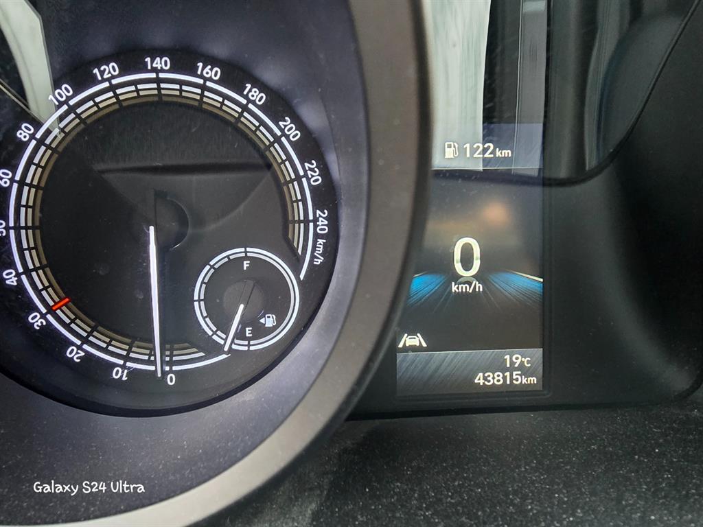 Hyundai Avante Modern 6