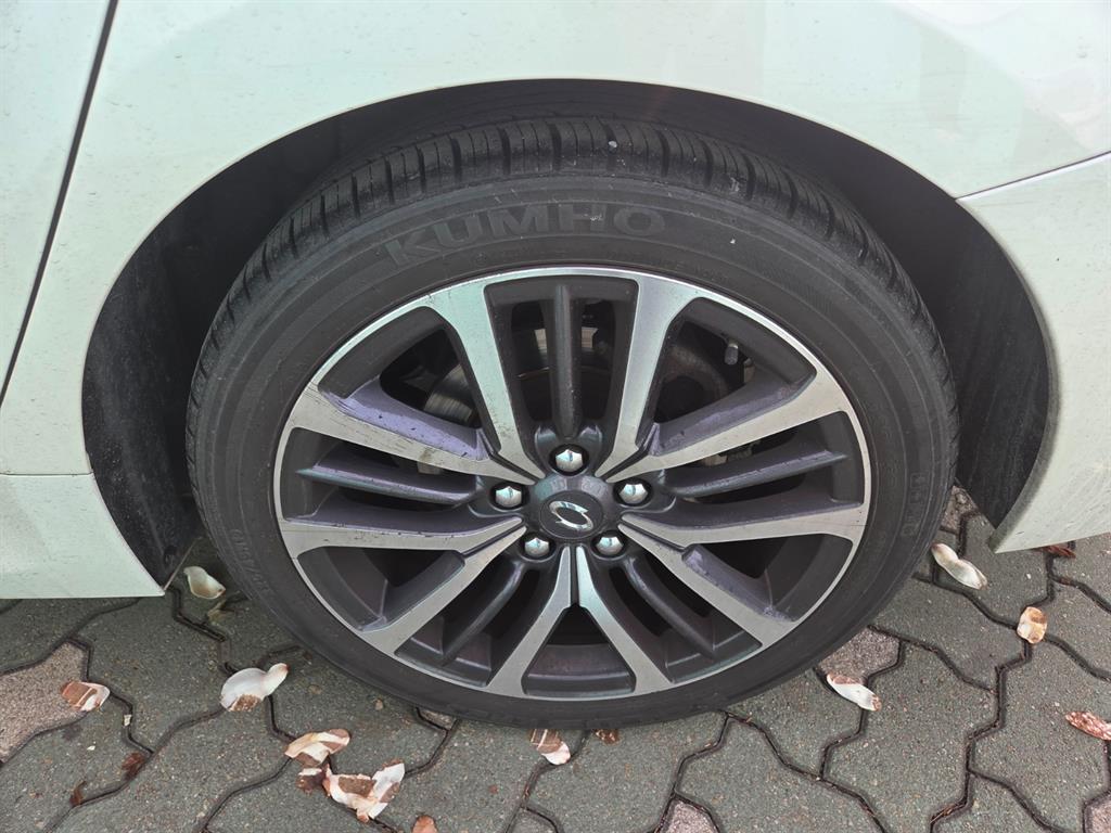 Renault SM7 2.0 LPe 7