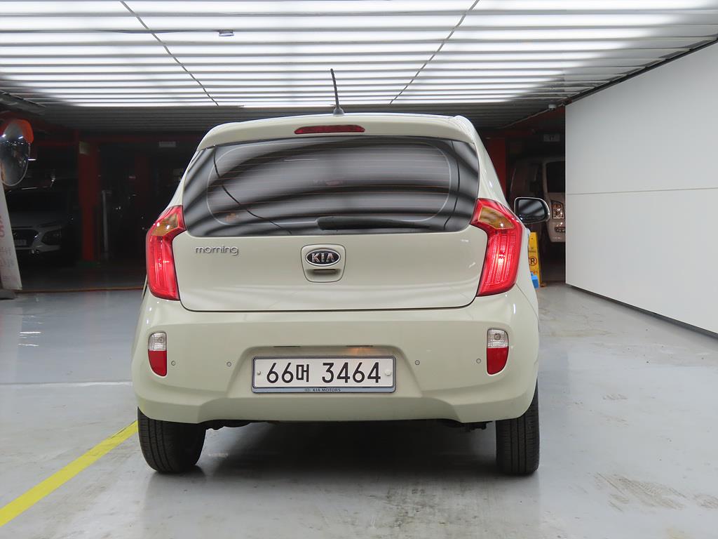 Kia Morning Deluxe Special 4