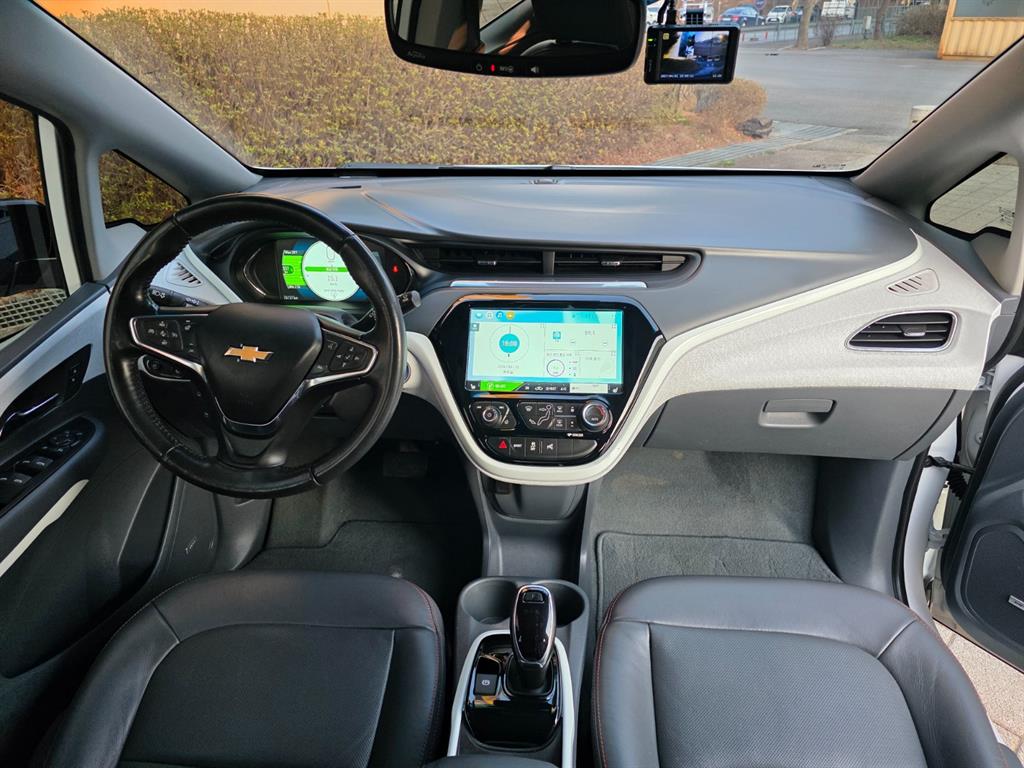 Chevrolet Bolt EV Premier 6