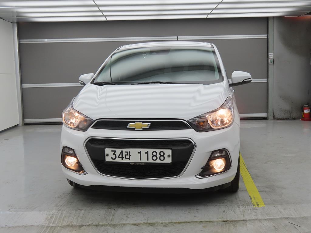 Chevrolet Spark LTZ C-TECH 3