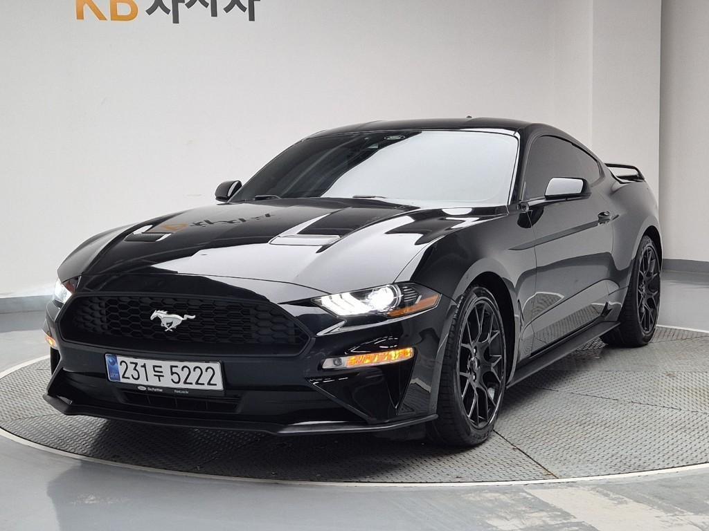 Ford Mustang 2.3 Coupe Premium