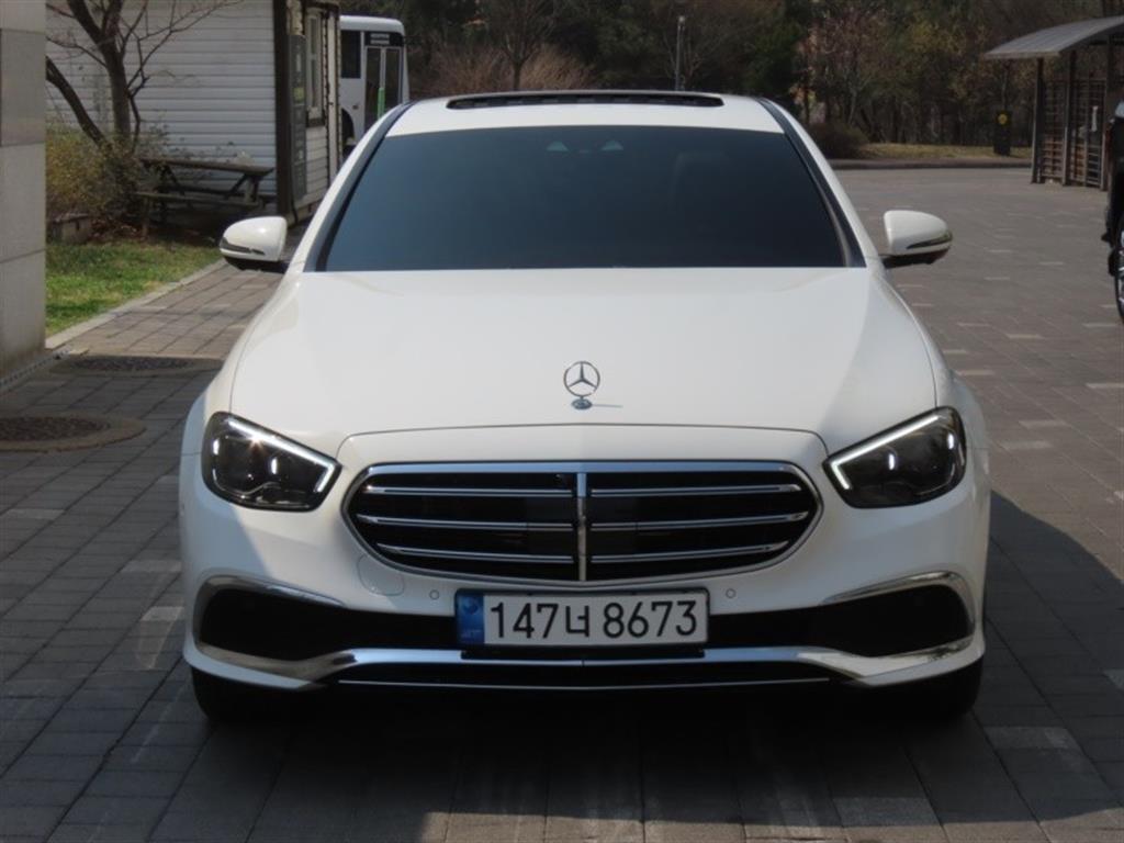 Mercedes-Benz E-Class E350 4MATIC Exclusive