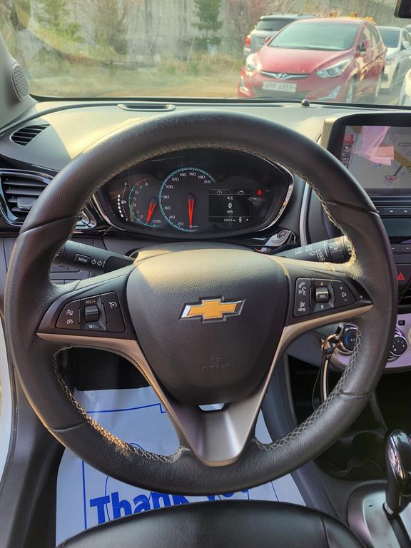 Chevrolet Spark LTZ 9