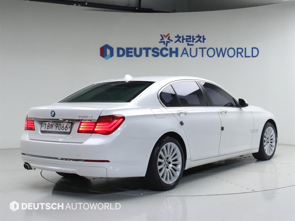 BMW 7시리즈 730 d 사진 2/20
