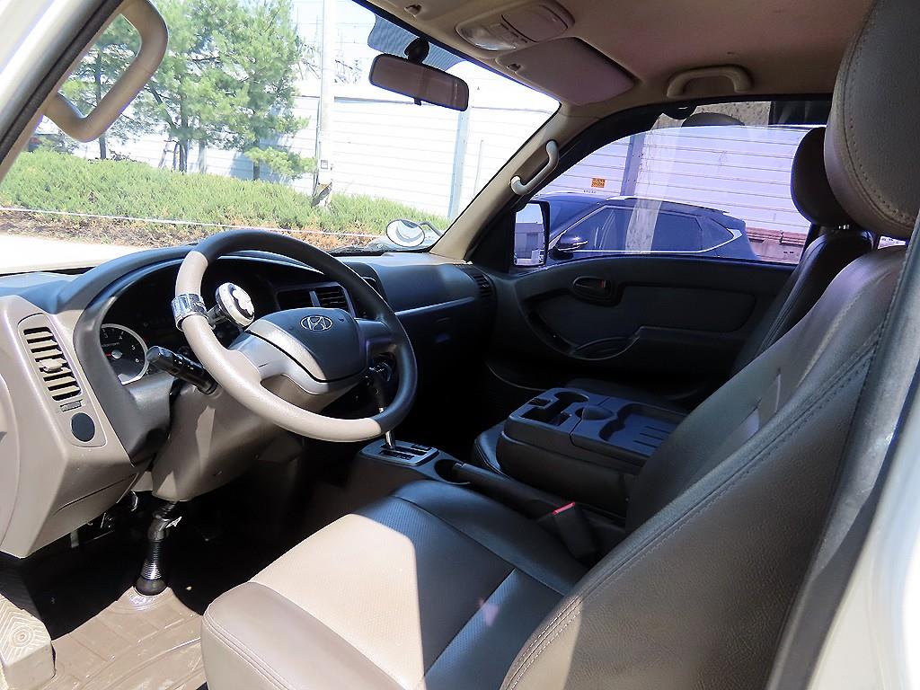 Hyundai Porter 1.0 Ton/ Super Cab/ Long Wheelbase/ CRDi Super 8