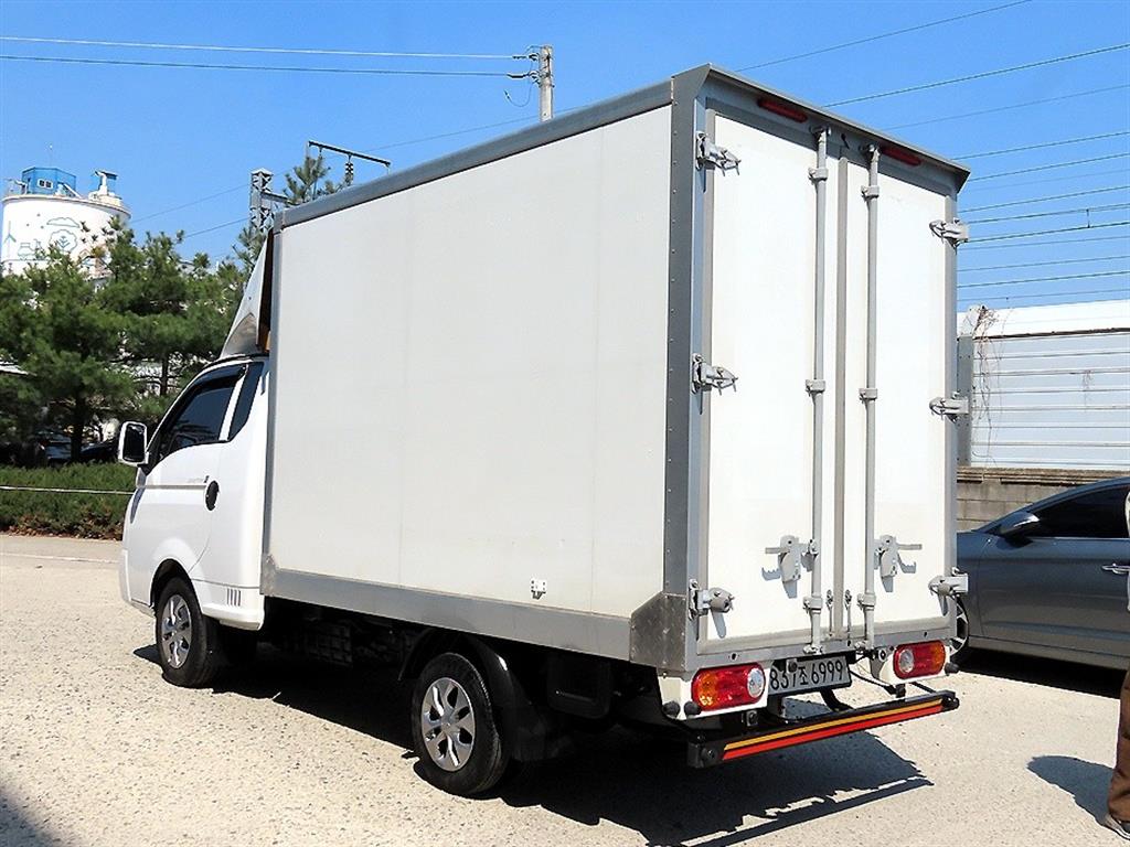 Hyundai Porter Super Cab/ Long Wheelbase 4
