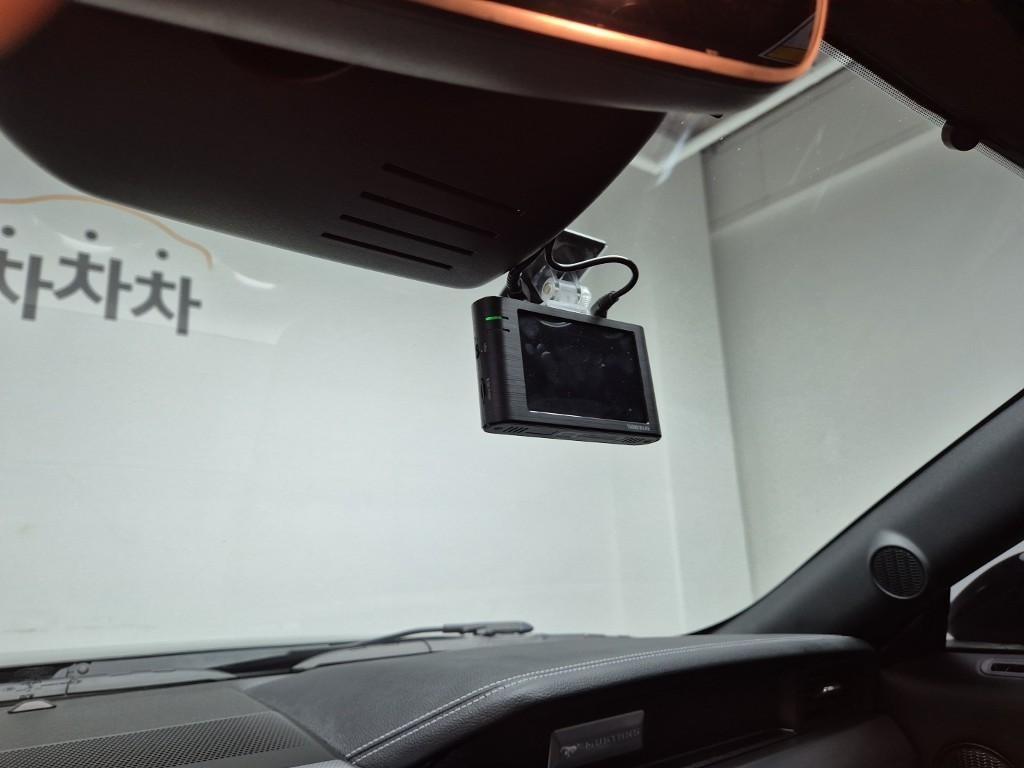 Ford Mustang 2.3 Coupe Premium 6