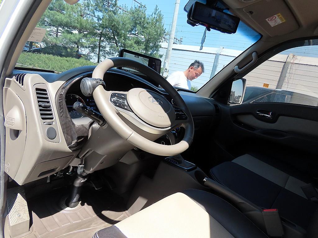 Hyundai Porter Super Cab/ Long Wheelbase 9