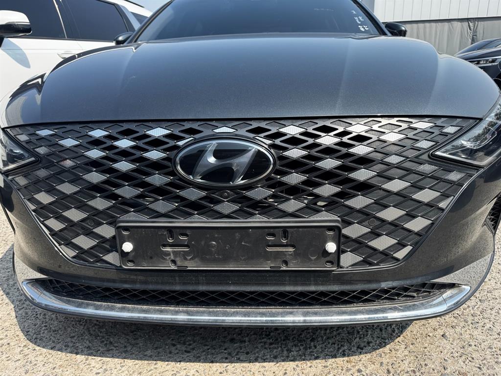 Hyundai Grandeur 3.3 Exclusive 9