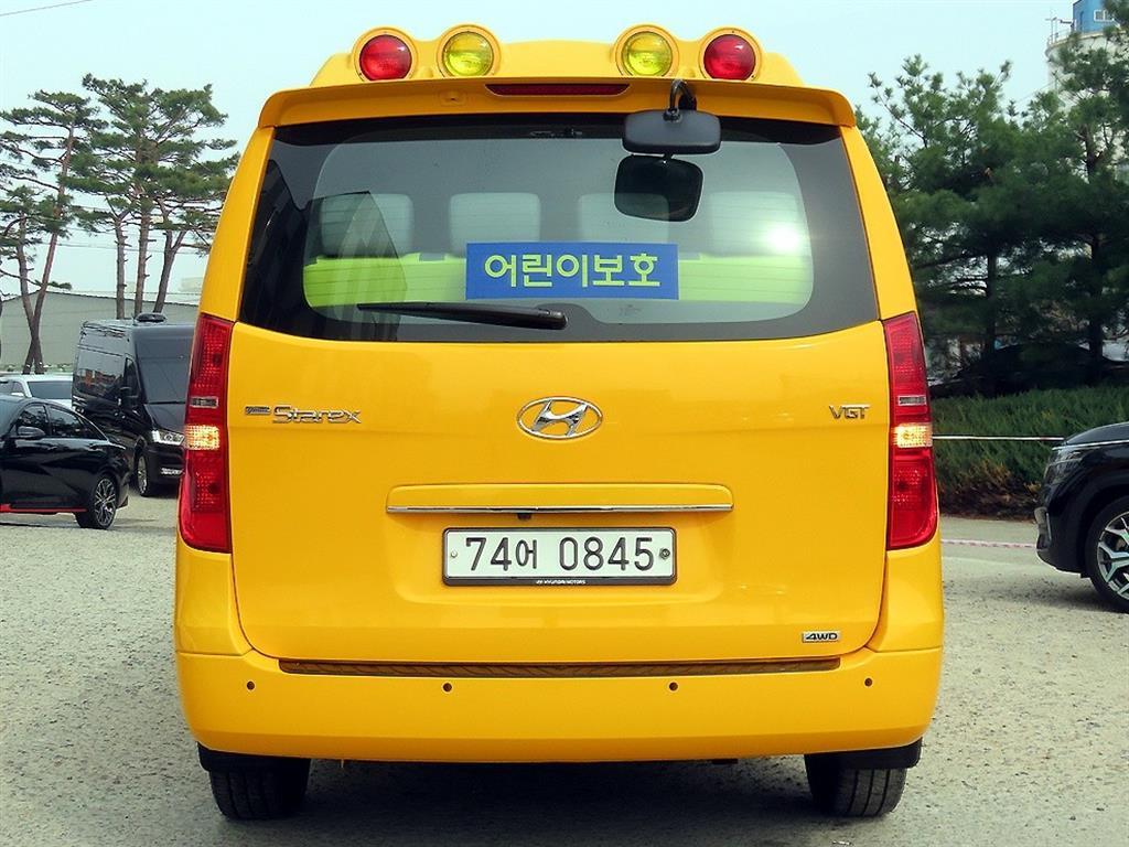 Hyundai Starex 4WD 5