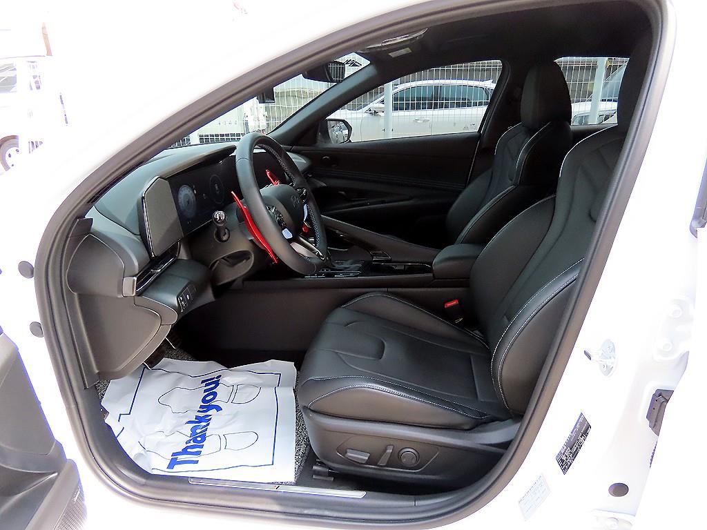 Hyundai Avante 2.0 N 6