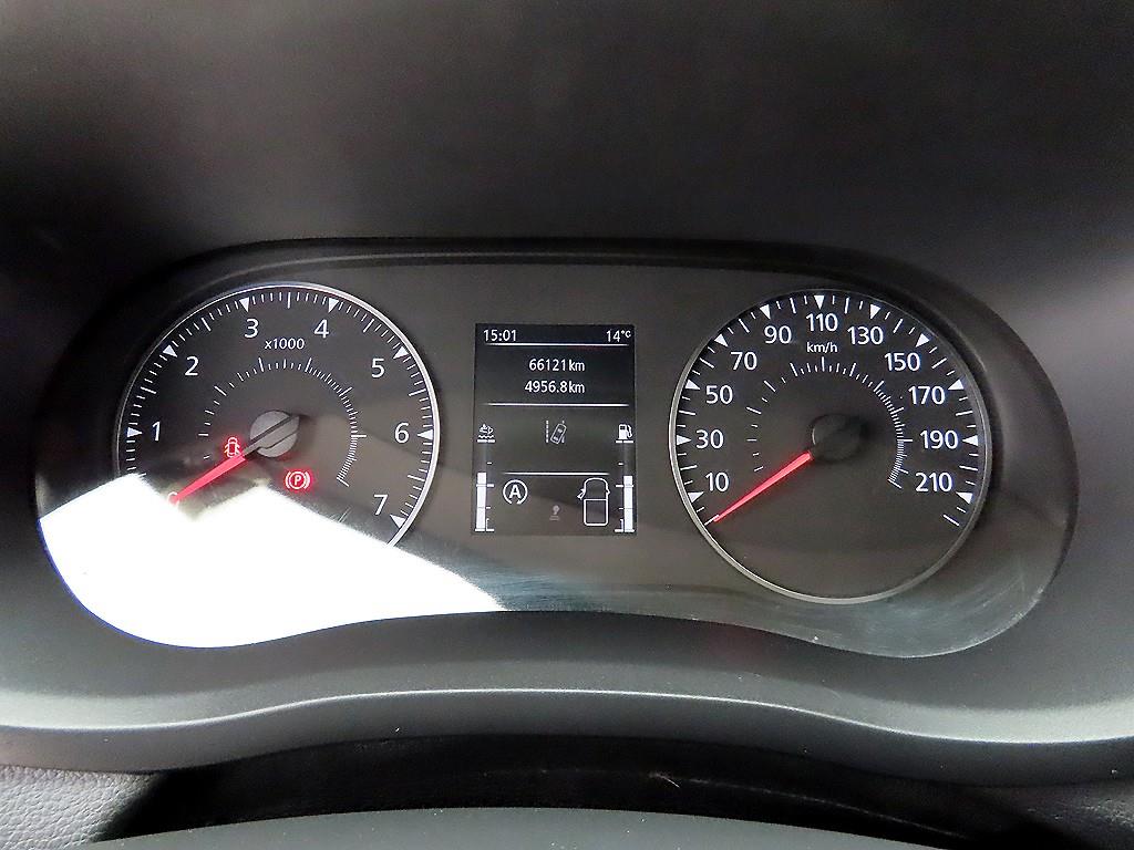 Renault Master 2.3 S 10