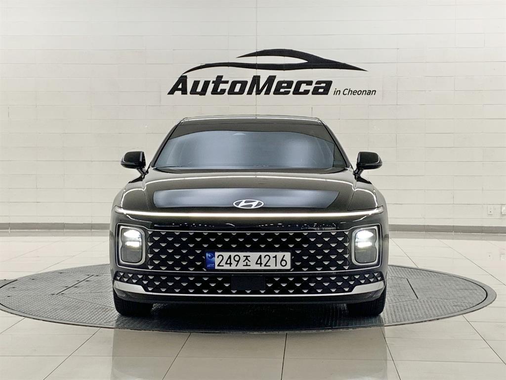 Hyundai Grandeur Premium 4