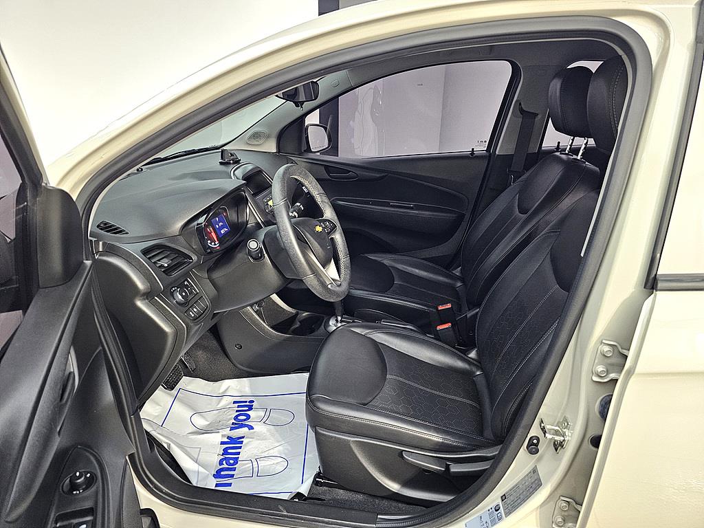 Chevrolet Spark LT Plus M/ T 9