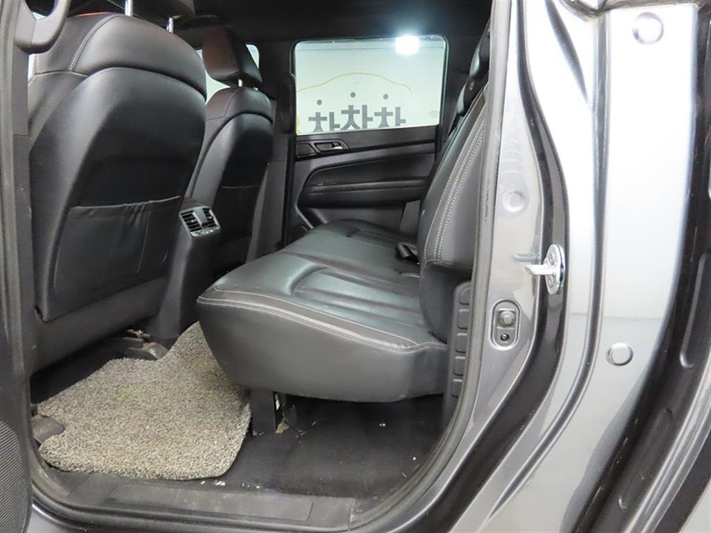 KG Mobility (Ssangyong) Rexton Diesel 2.2 4WD 5 Link Noblesse 7