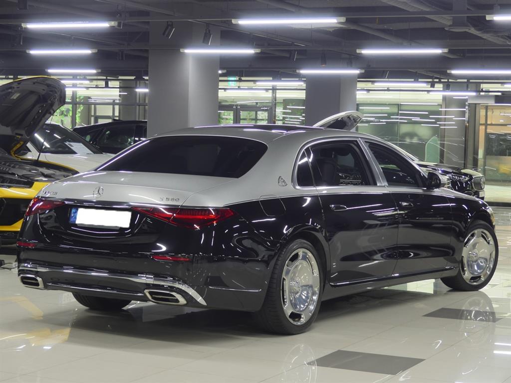 벤츠 S 클래스 마이바흐 S580 4MATIC 사진 2/19