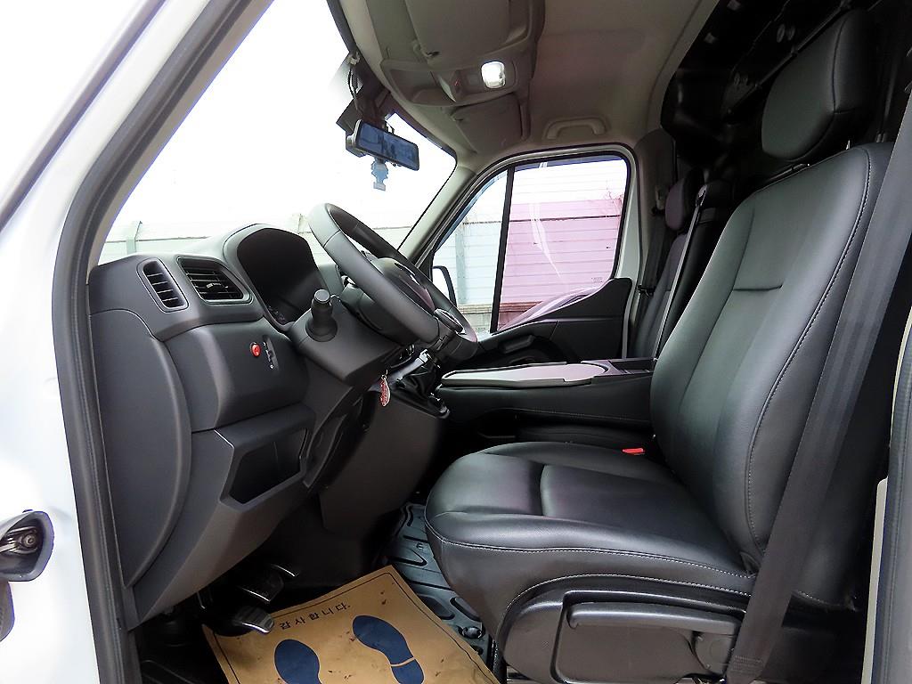 Renault Master 2.3 S 6