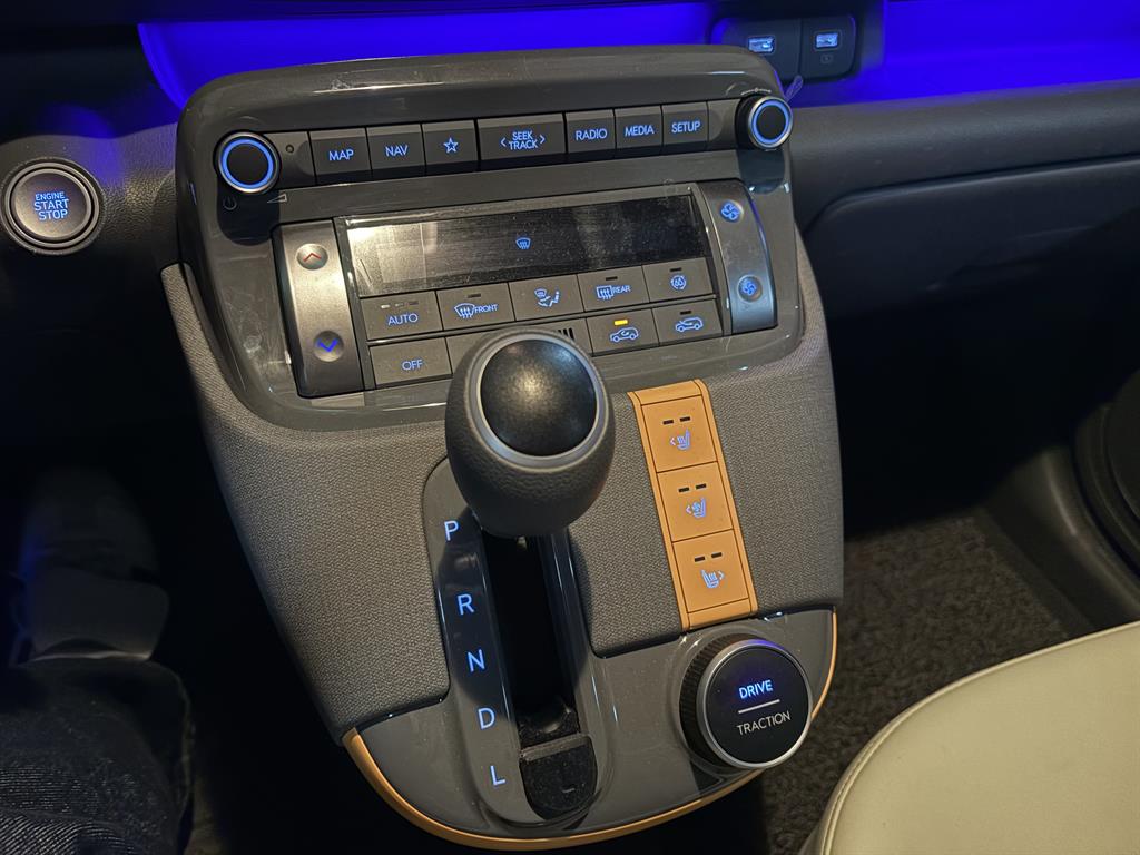 Hyundai Casper 1.0 Gasoline Inspiration 8