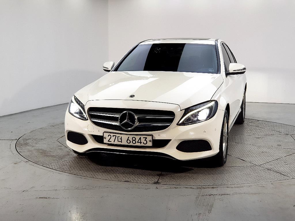 Mercedes-Benz C-Class C220 d 4MATIC 3
