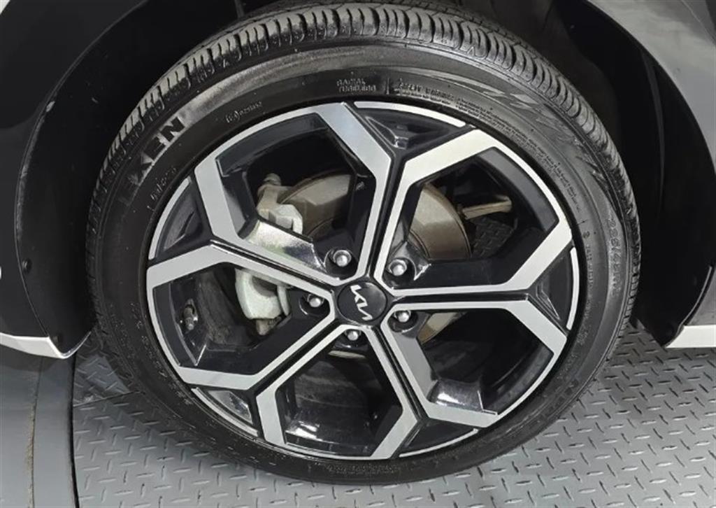 Kia Niro Signature 6