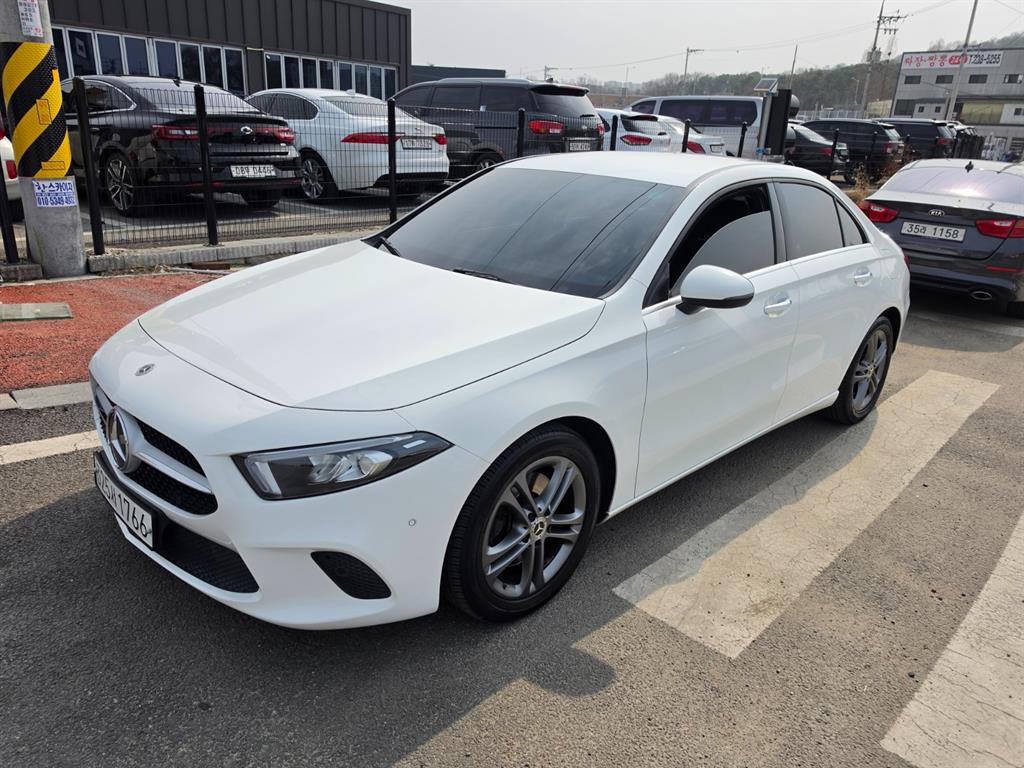 Mercedes-Benz A-Class A220 Sedan 3