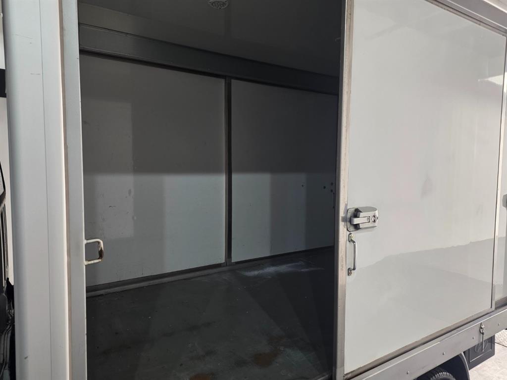 Hyundai Porter 1.0 Ton/ Super Cab/ Long Wheelbase 7