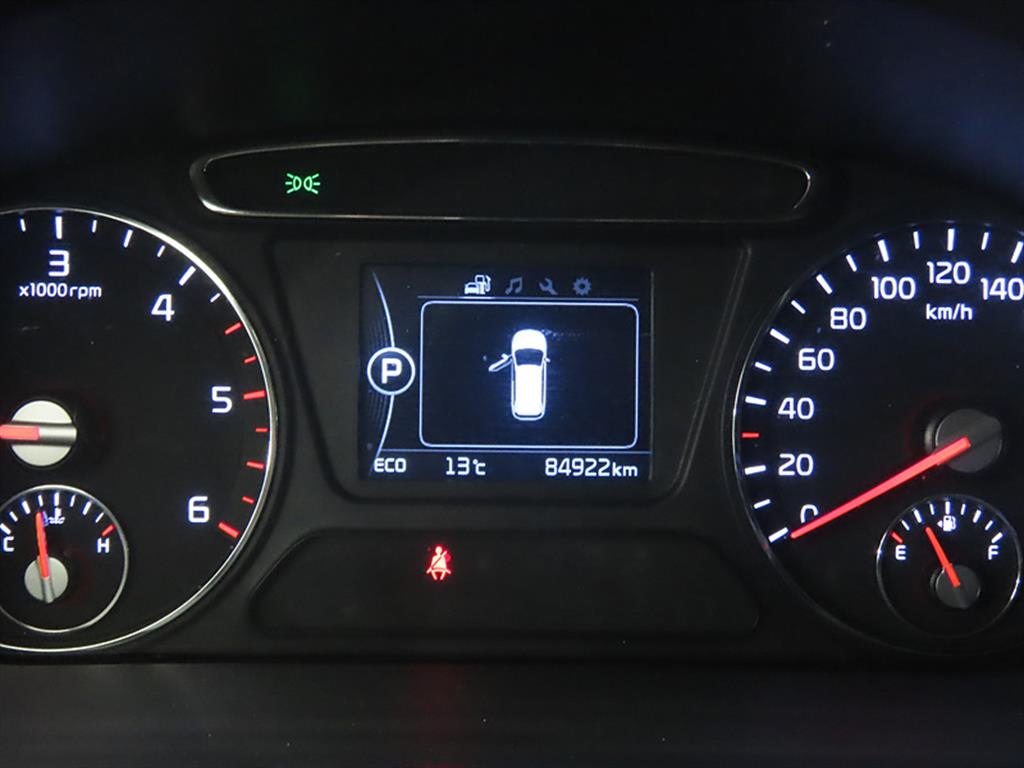 Kia Sorento Diesel 2WD 2.0 Prestige 9