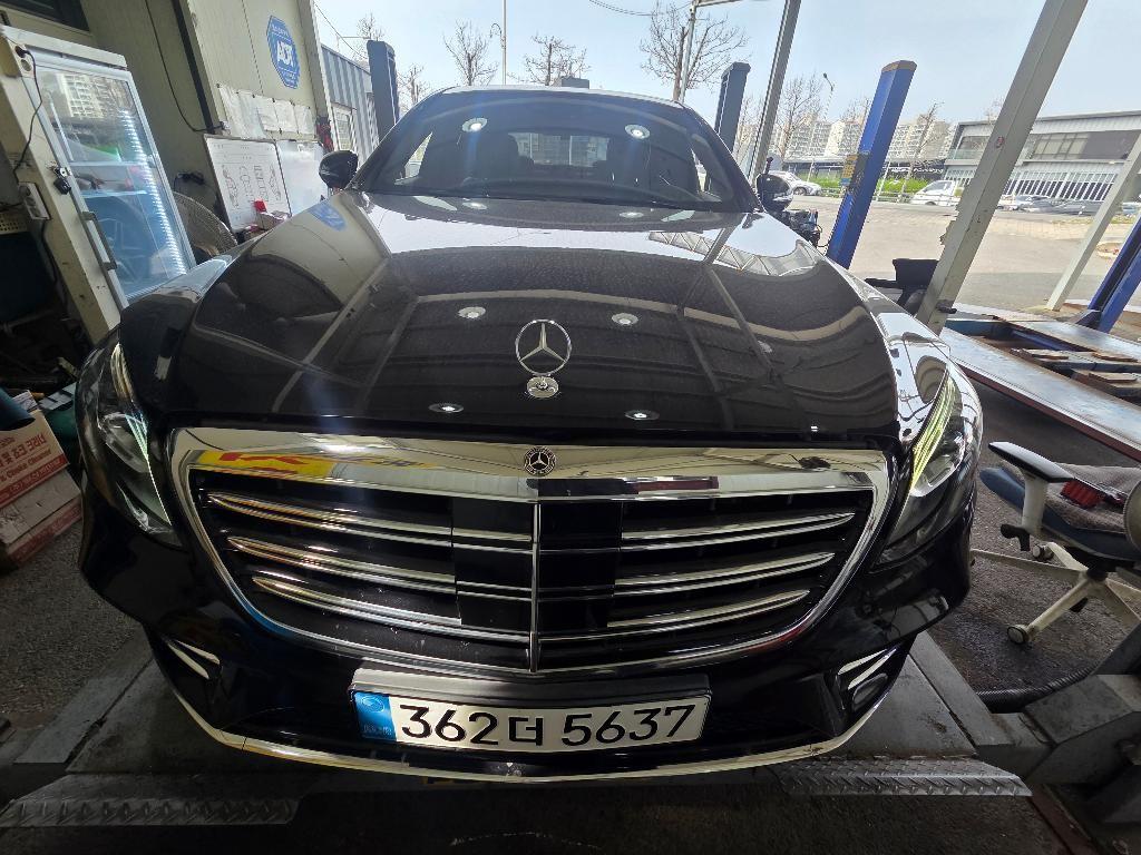 Mercedes-Benz AMG S350d 4MATIC Line 2