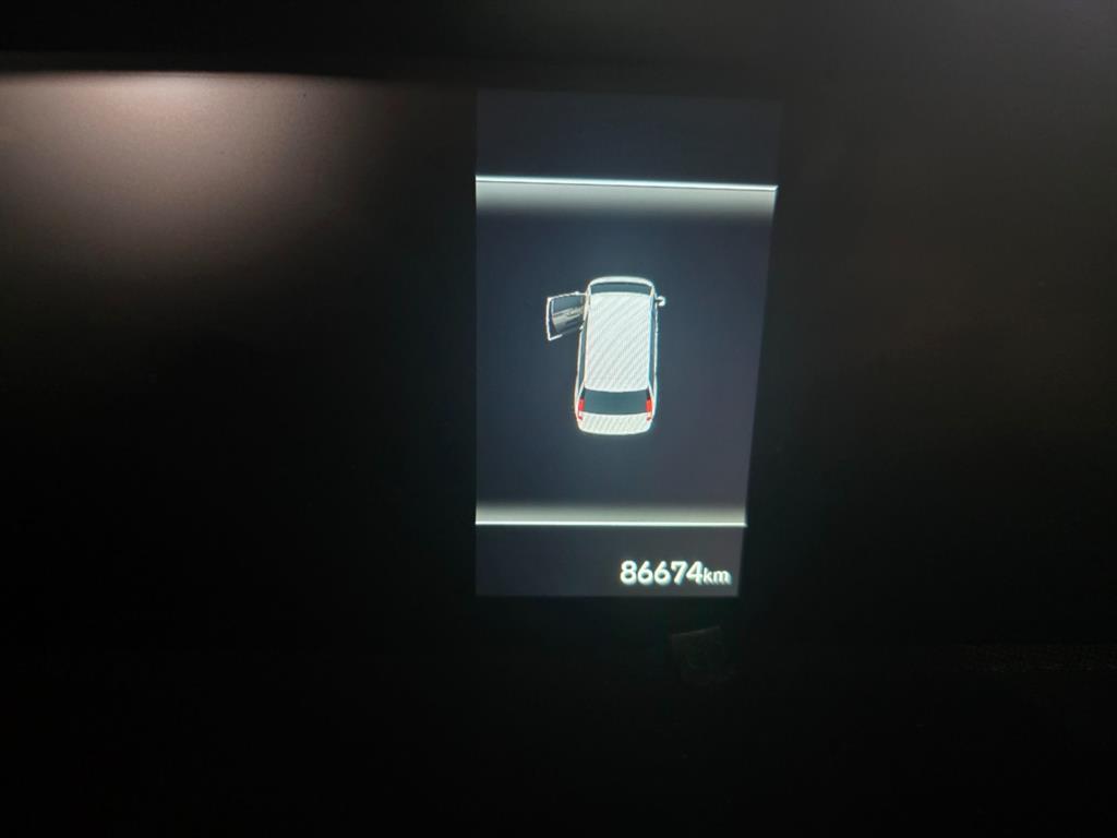 Hyundai Staria 2WD Diesel Cargo Modern 6