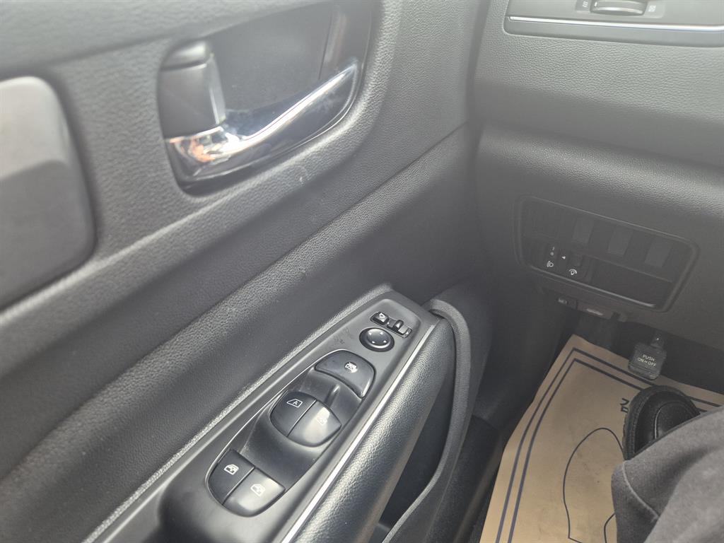 Renault QM6 2.0 LPe 2WD SE 5