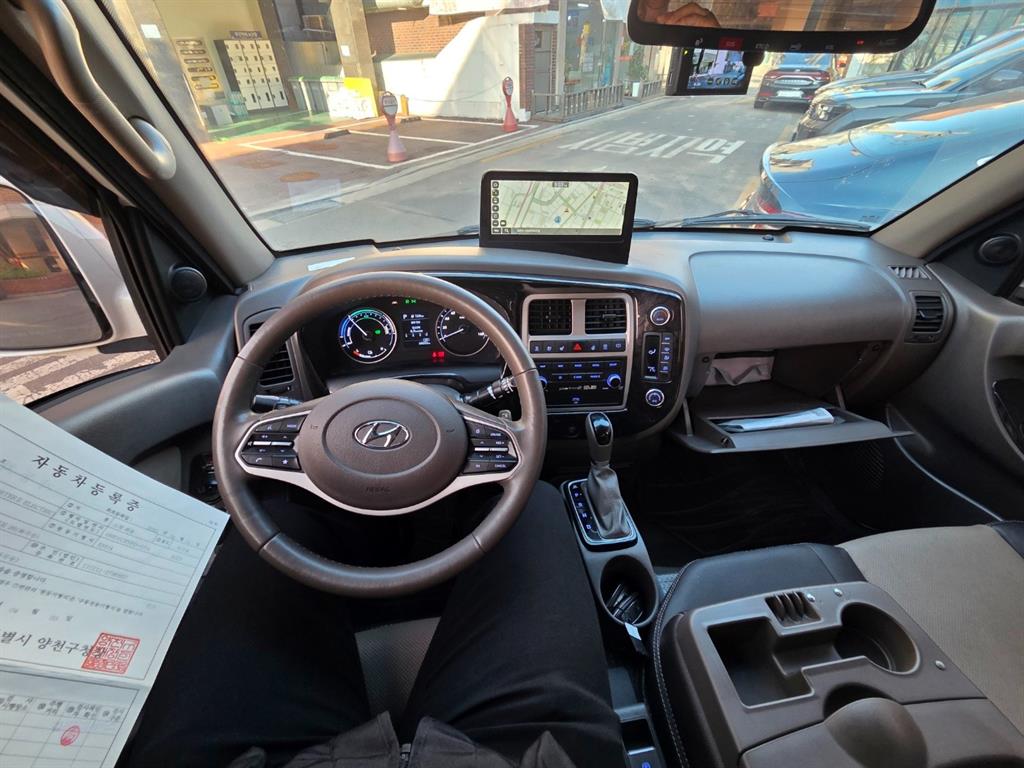 Hyundai Porter 1.0 Ton/ Super Cab/ Long Wheelbase/ Premium Special 5